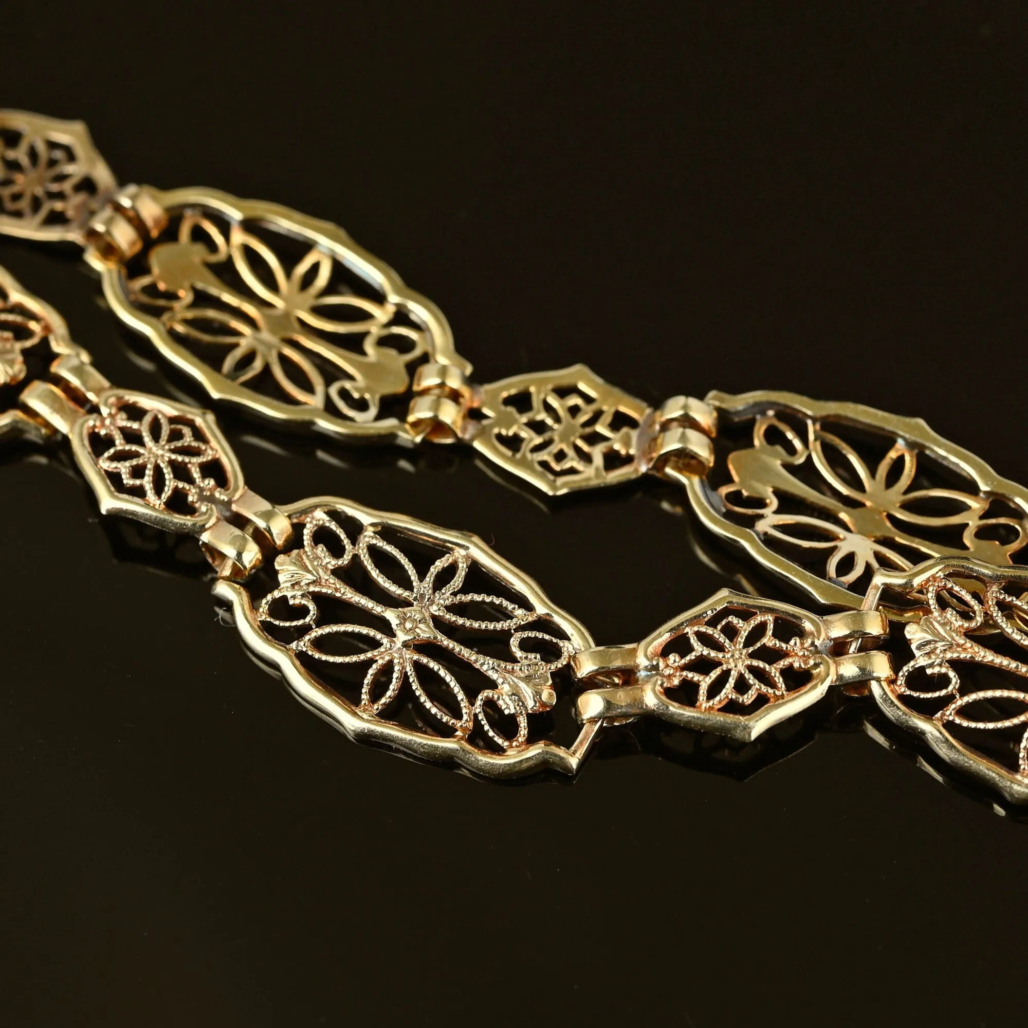 Charming Floral Solid 10K Gold Filigree Bracelet