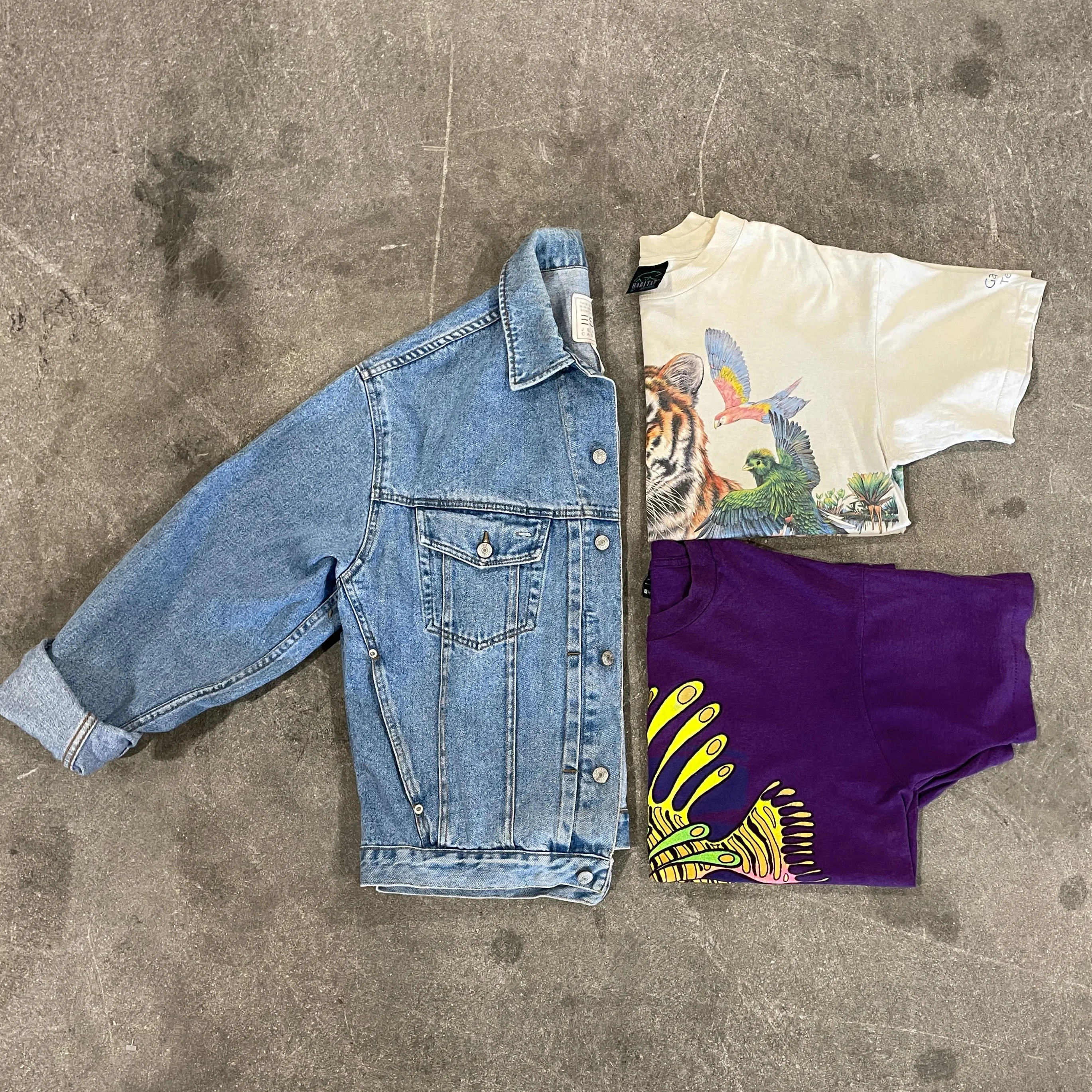 Jacket   2 Tees Combo