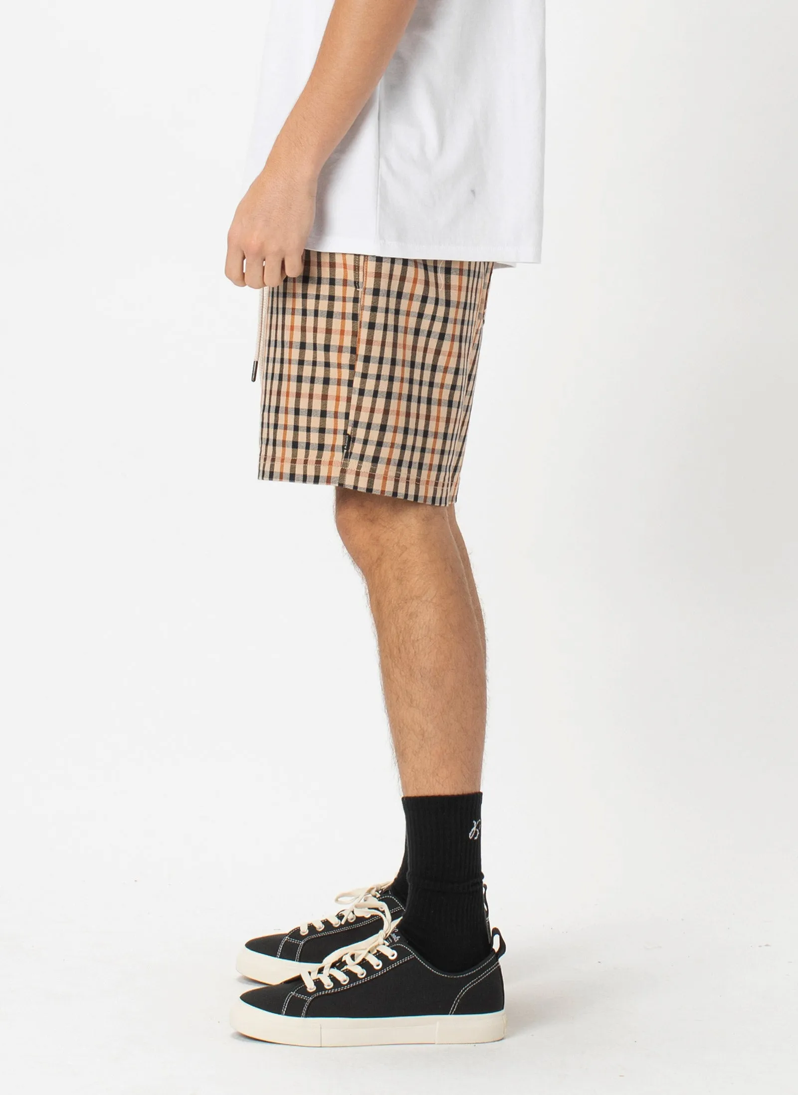 Poolside 17" Short Beige Check