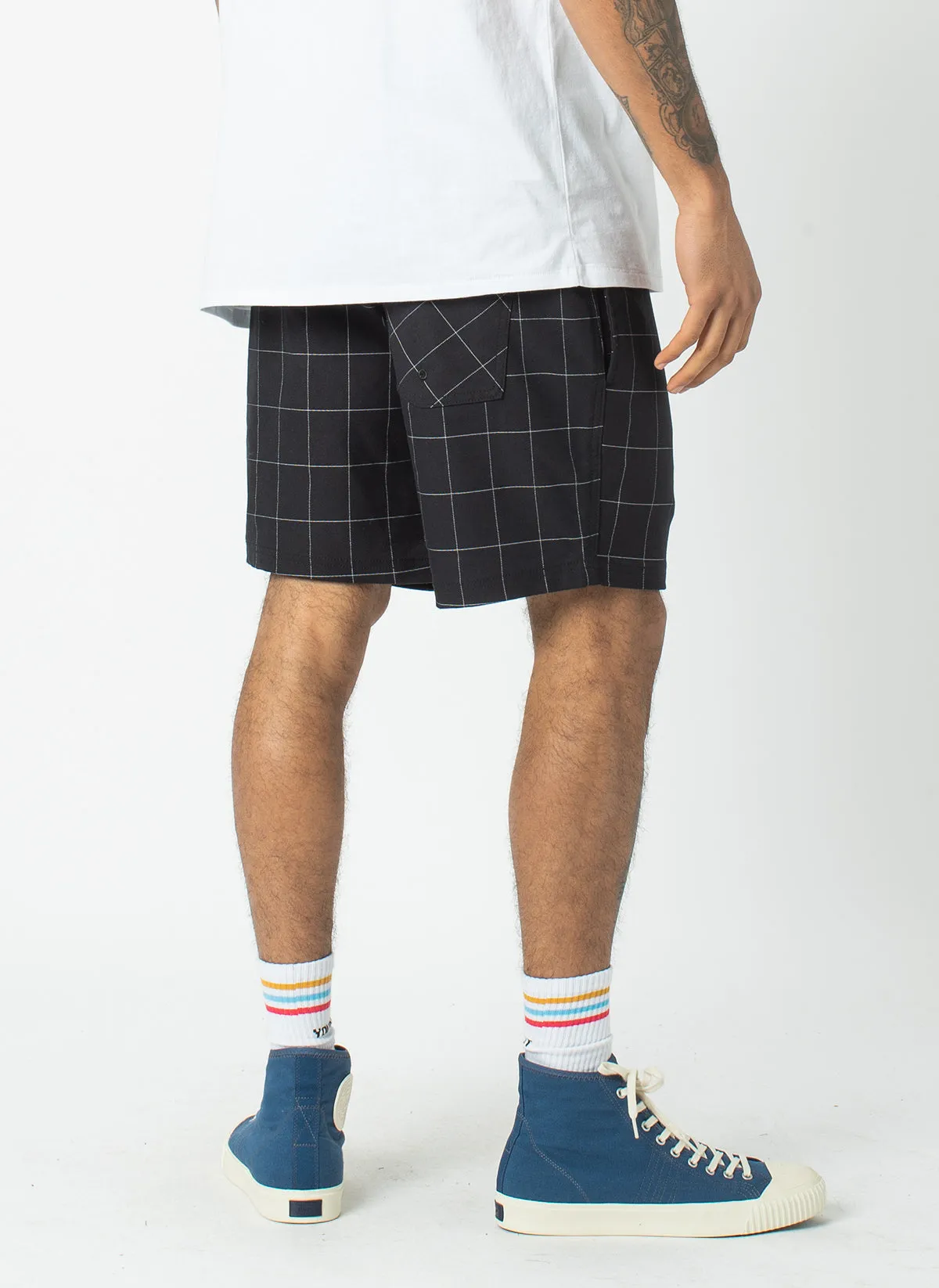 Poolside 17" Short Black Check