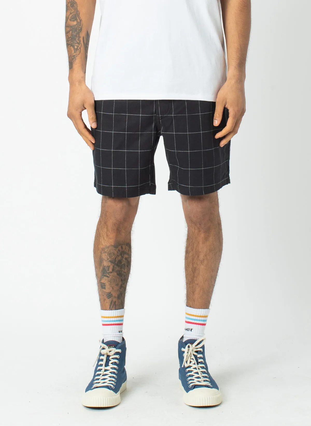 Poolside 17" Short Black Check