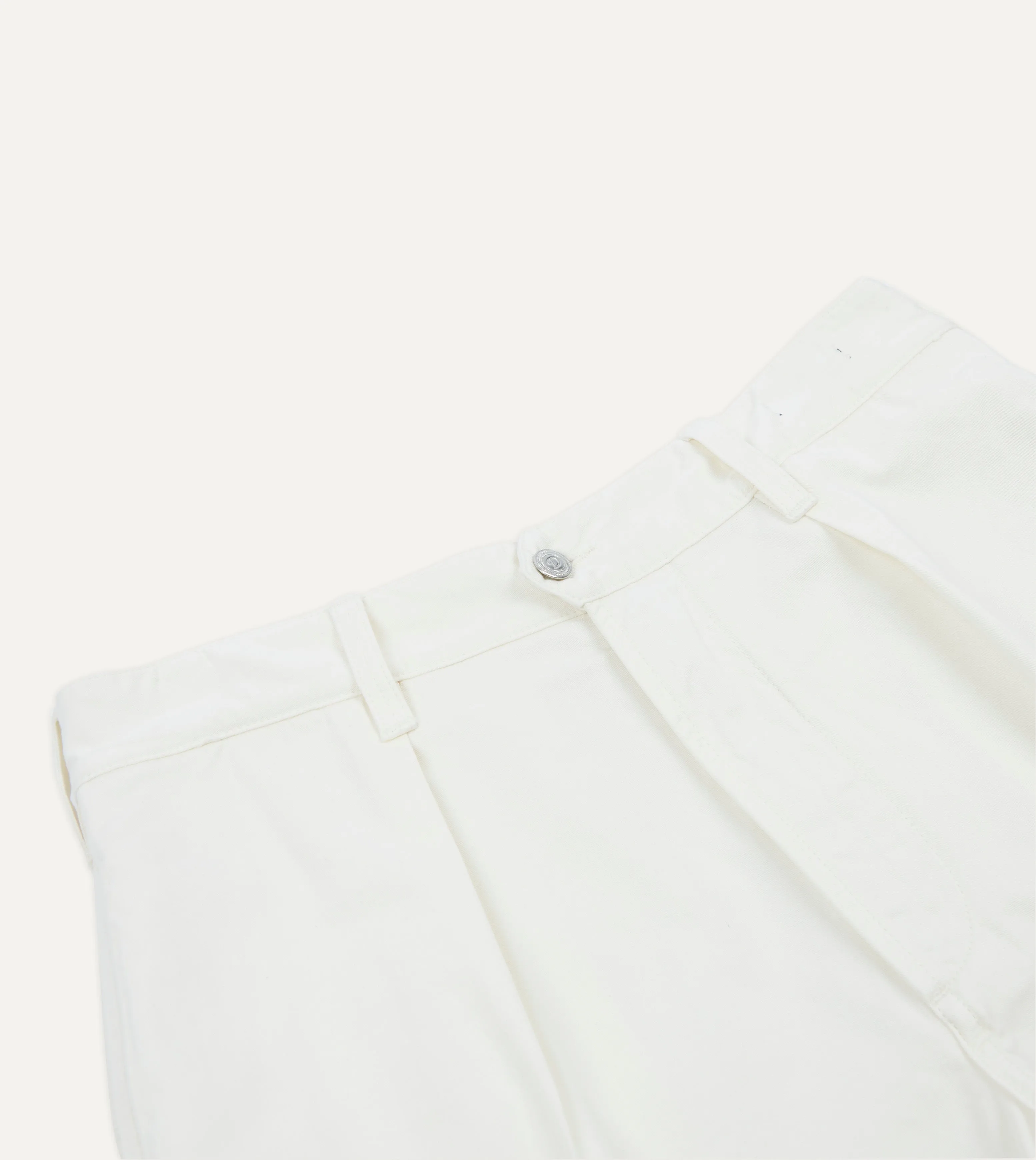 Washed Ecru Cotton Twill Single-Pleat Shorts